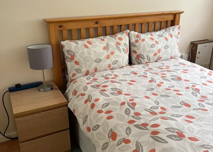 Cosy 3 Bed Detached House Birmingham