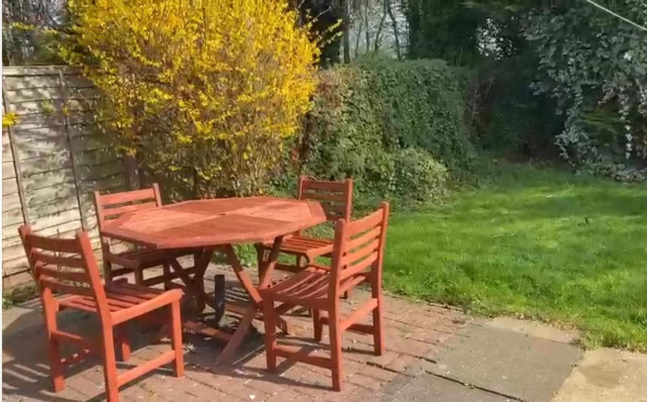 Cosy 3 Bed Detached House * Birmingham