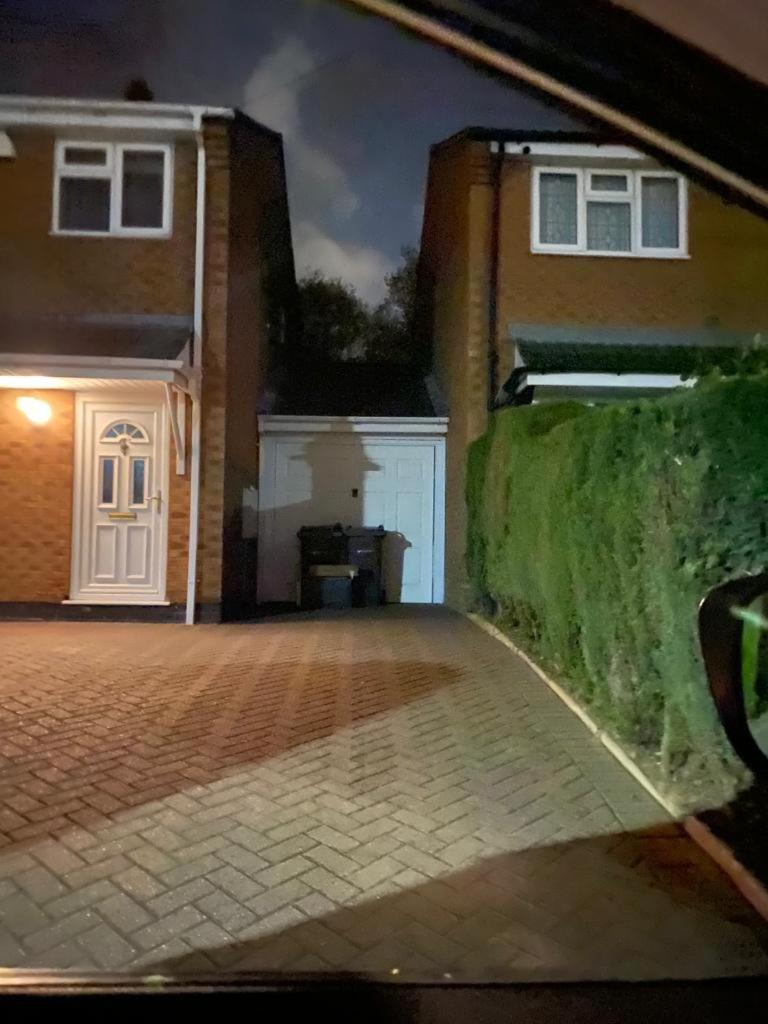 Cosy 3 Bed Detached House Ferienhaus Birmingham